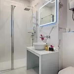 Dream Luxury 招待所 4*