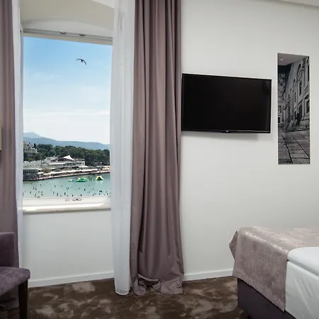 Dream Luxury 4* ספליט